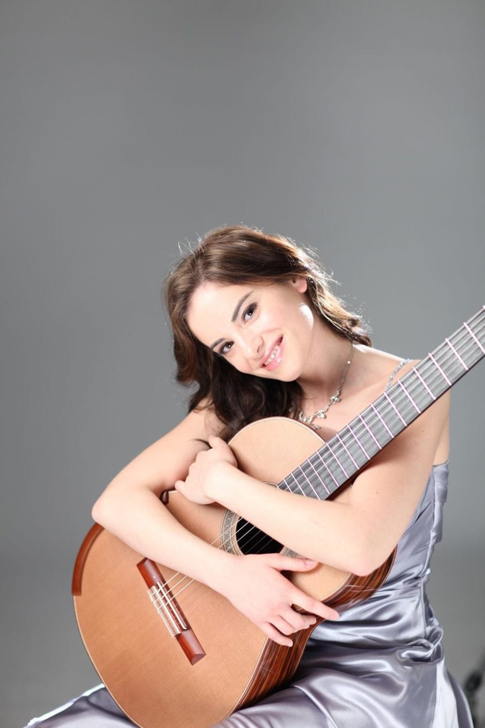 Ana Vidović, la guitarra clásica de Croacia Unexpected Visit Web